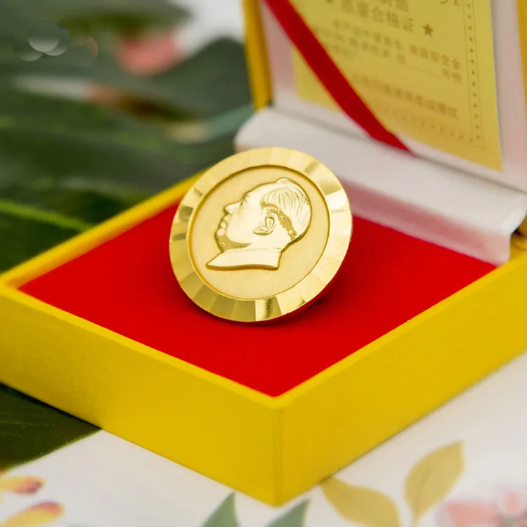 铜合金胸针 毛爷爷像章徽章头像配饰金色时尚胸针纪念装饰品勋章