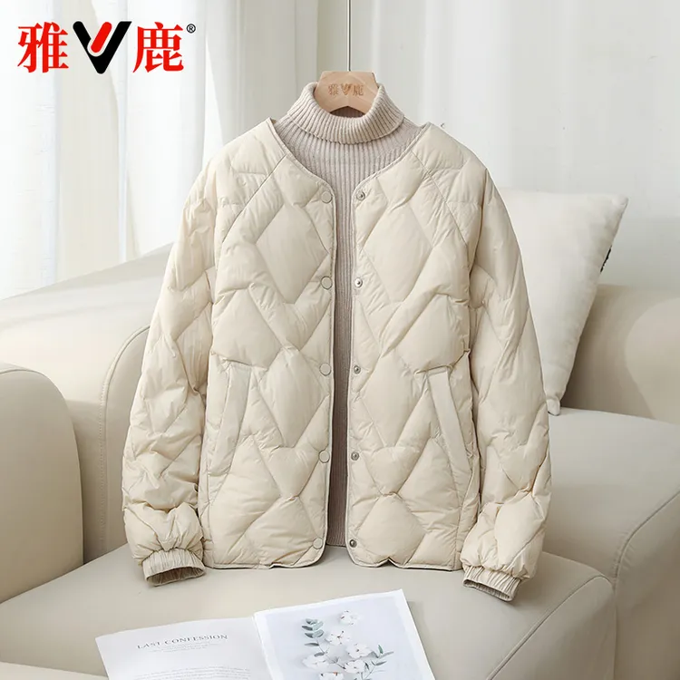 雅鹿2025新款轻薄羽绒服女新潮圆领时尚休闲户外显瘦秋冬菱格外套