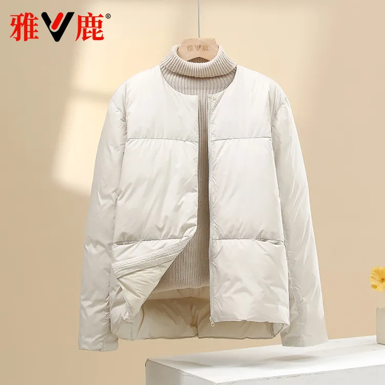 雅鹿2025新款薄款羽绒服女网红爆款纯色通勤百搭圆领时尚流行外套