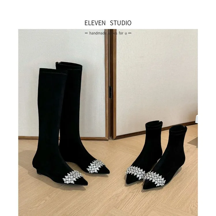 【Eleven‘shoes】3CM 两种版本~2025新款法式水钻长筒弹力靴/碎铃