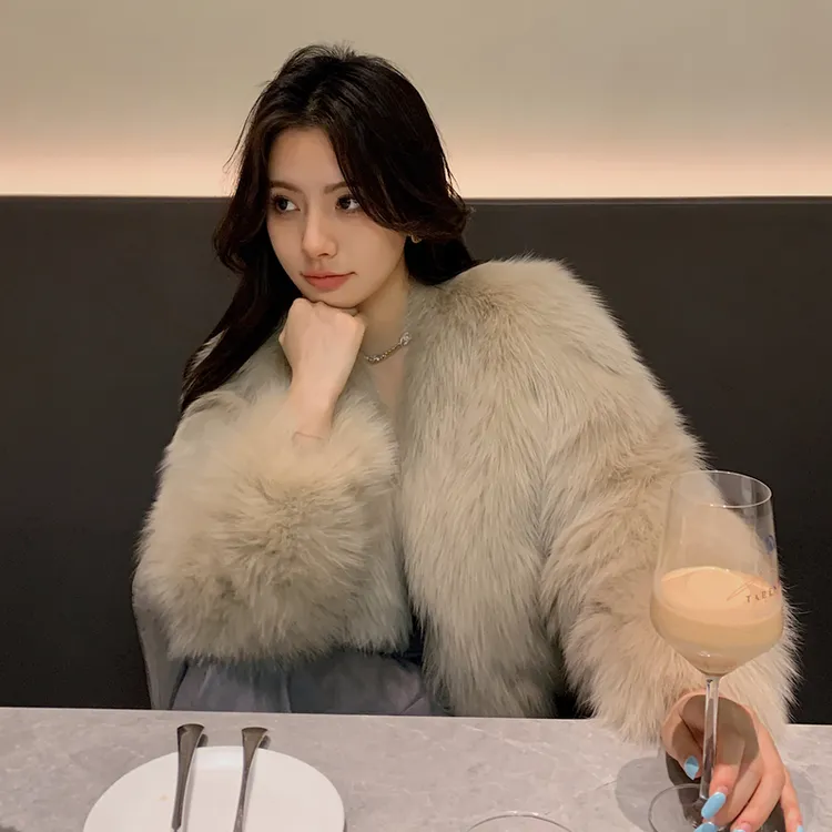 BOBO小个子高腰短款狐狸毛皮草外套女2024新款海宁年轻毛毛大衣冬