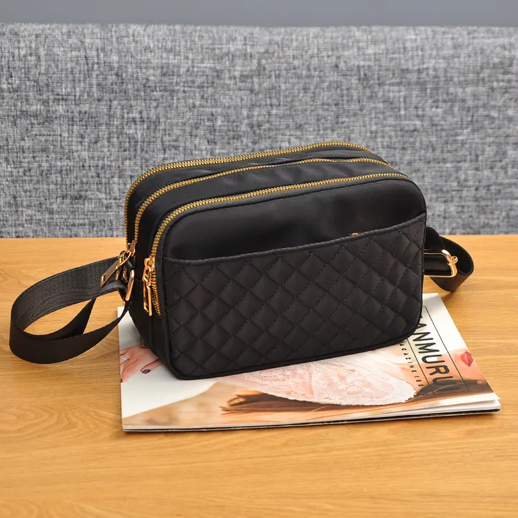 斜挎包休闲小方包多层拉链包秋冬新款迷你百搭格子防水黑色拉链包