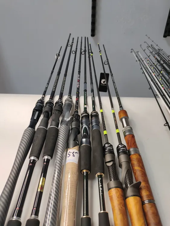 碳素路亚路滑钓鱼竿直柄枪柄远投泛用竿翘嘴断码瑕疵路亚竿