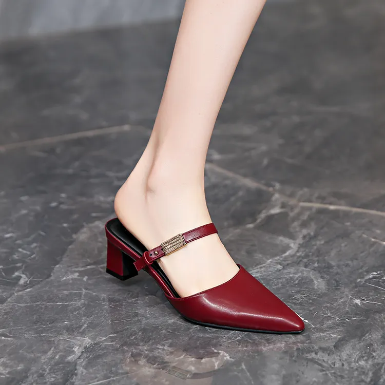 5cm尖头粗跟凉拖鞋女低跟外穿半托鞋法式气质韩版凉鞋红色半拖鞋