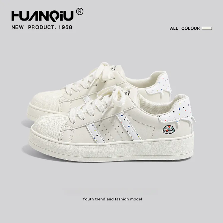 环球春季贝壳小白鞋女款2025低帮秋季新款超火奶油色休闲秋季板鞋