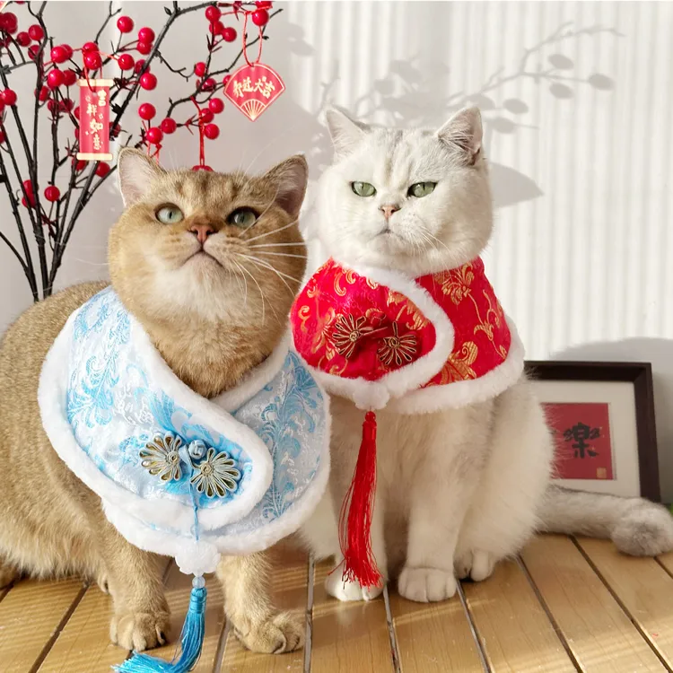 蛇年宠物新年围脖冬季保暖猫咪披风过年喜庆狗狗拜年披肩节日装饰