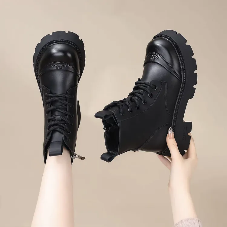 马丁靴秋冬加绒靴子2024年新款百搭显脚小靴子平底软底轻便短靴子