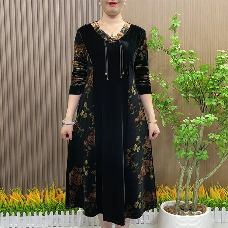 妈妈装秋装洋气连衣裙2024新款中老年女装秋季大码V领中长款裙子