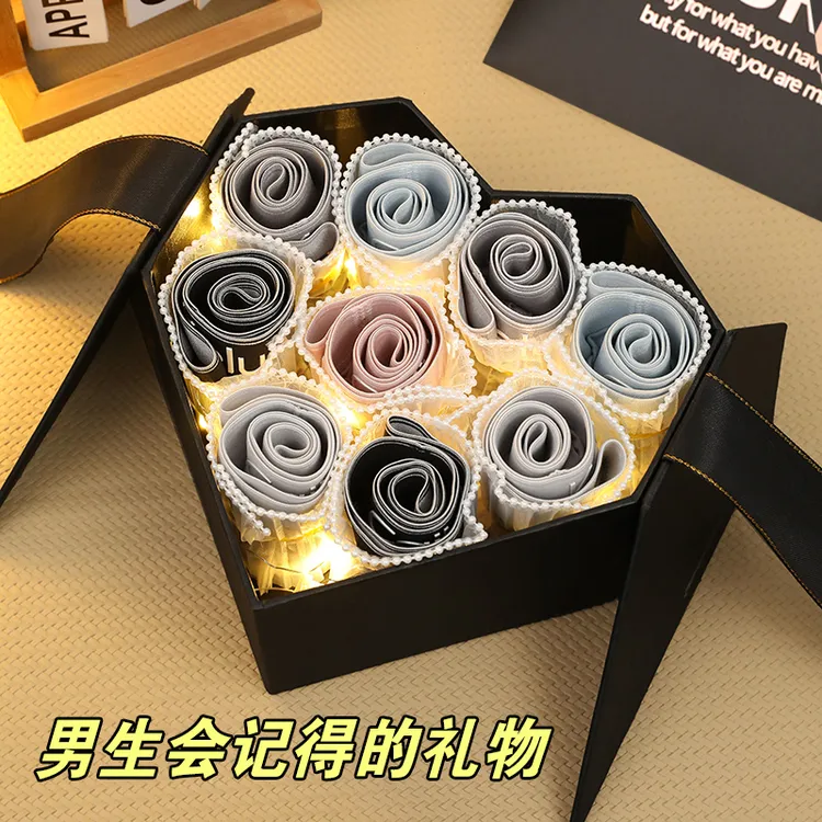 节日纪念日送男友生日礼物实用惊喜老公情人节内裤花束礼盒惊喜