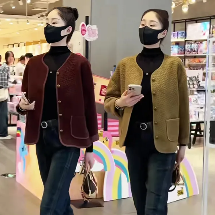 韩版高级感皮毛一体小香风外套女小个子秋冬新款宽松休闲百搭上衣