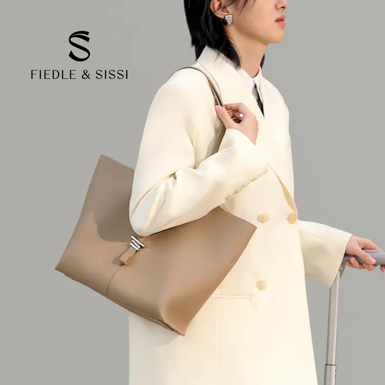 fiedlesissi/菲德茜茜 【宋佳同款】 风铃托特包通勤大容量单肩包