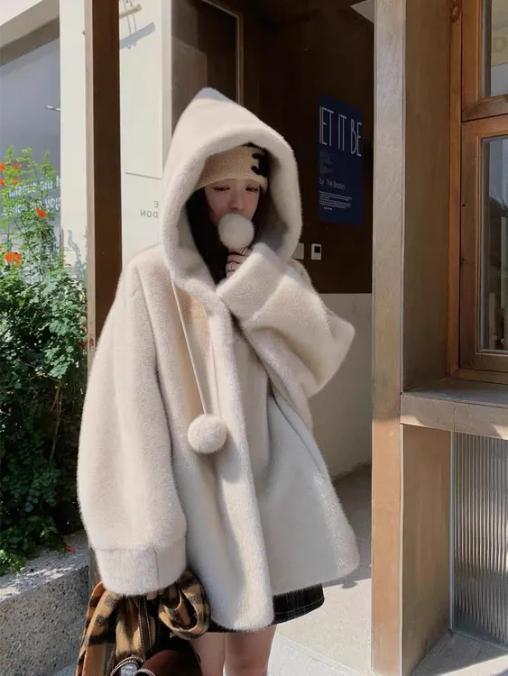 2024秋冬连帽加厚女长款毛绒大衣巫师帽环保外套
