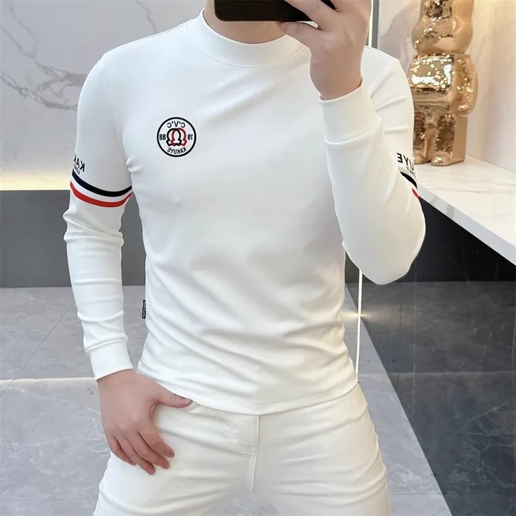 男士打底衫2024秋冬新款加绒个性徽章时尚修身弹力半高领长袖T恤