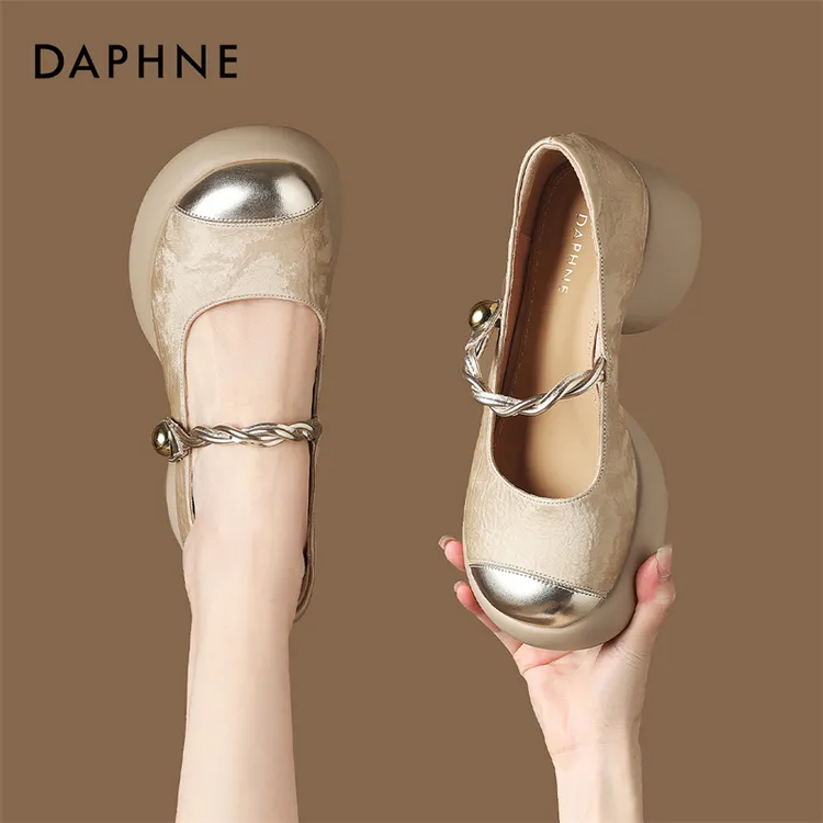 达芙妮厚底浅口单鞋2025秋季新款一字带玛丽珍女鞋法式粗跟高跟鞋