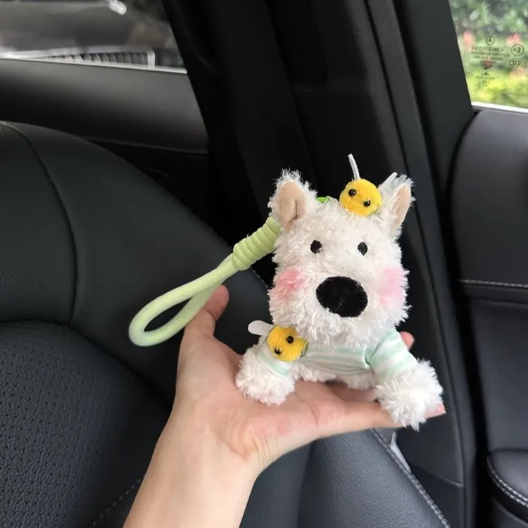 西高地夏天蜜蜂小狗包包挂件毛绒公仔汽车钥匙扣背包装饰可爱卡通