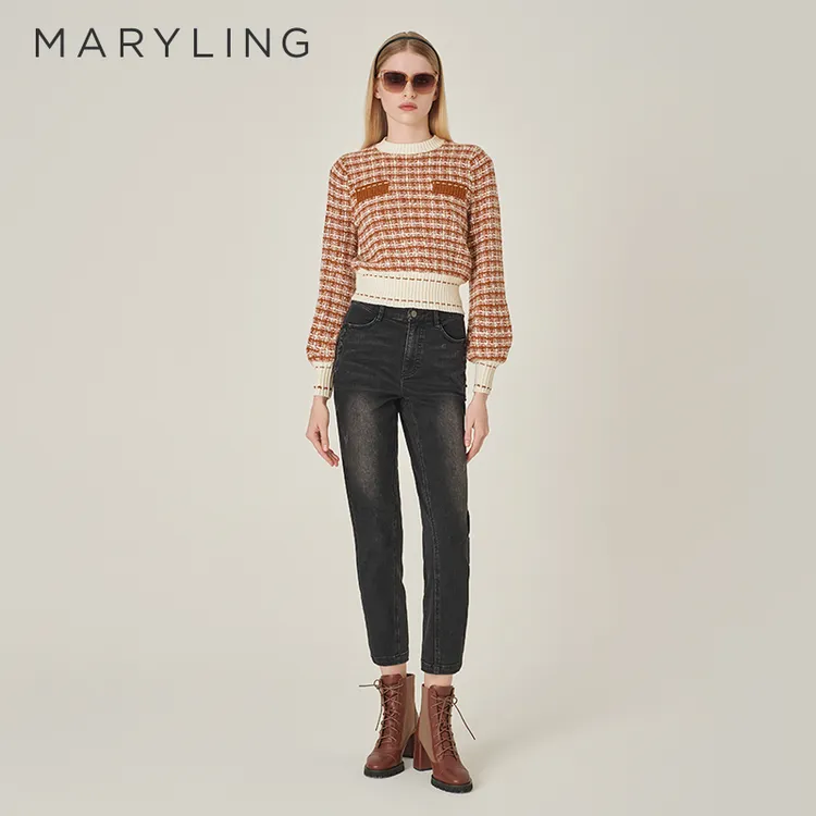 MARYLING玛俪琳2024冬季新品复古白咖色格纹圆领针织衫A1EHW03320