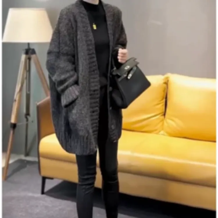 新款时尚休闲外套修身百搭裤子女装1