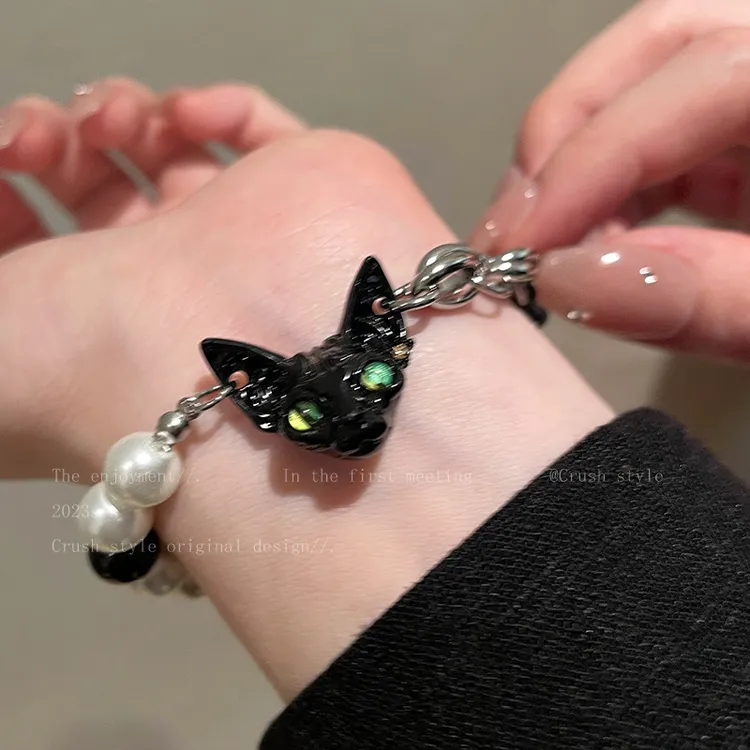 黑色猫咪拼接手链女潮ins风小众个性百搭轻奢时尚设计感闺蜜手饰