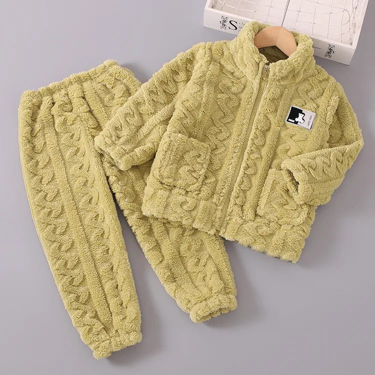 秋冬季加厚款珊瑚绒套装男童宝宝儿童法兰绒睡衣女童女孩家居服