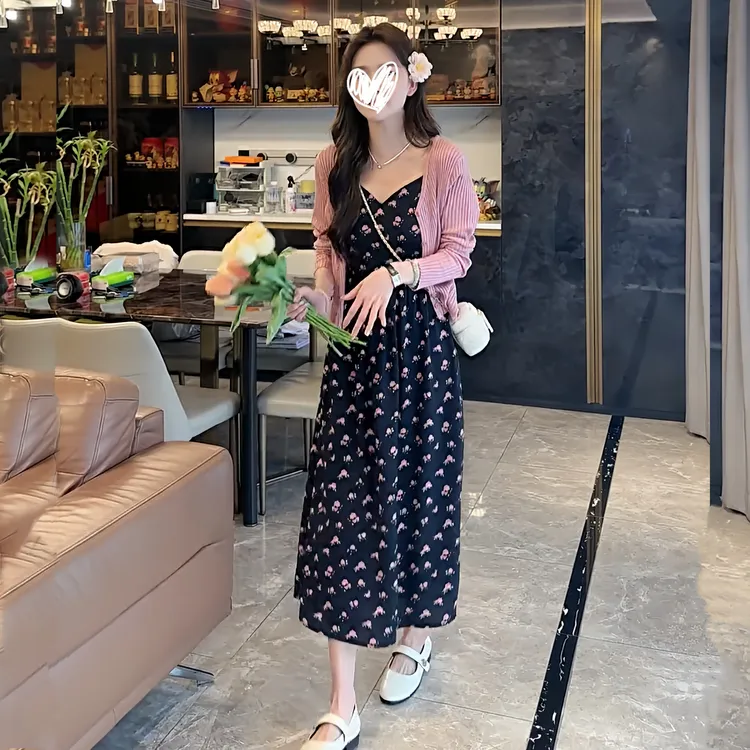 2024春显瘦碎花收腰吊带连衣裙百搭防晒气质针织上衣外套两件套女