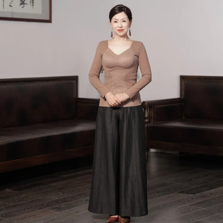 雪竹女款保暖修身无痕打底上衣HP0869