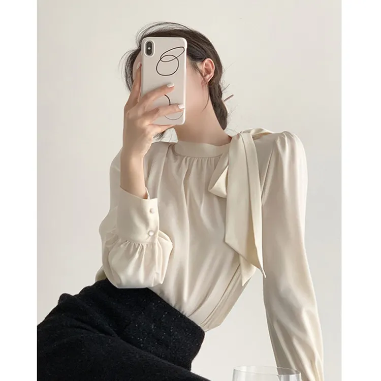 法式蝴蝶结缎面衬衫女秋季新款宽松设计感气质温柔风通勤长袖上衣