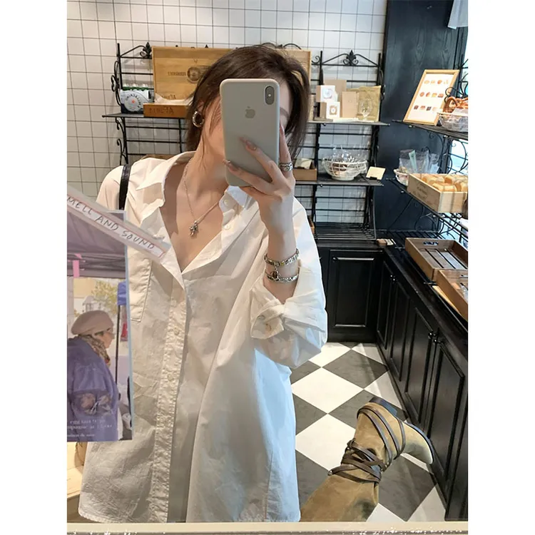韩版白衬衫女春秋款设计感小众防晒长袖上衣慵懒风宽松中长款衬衣