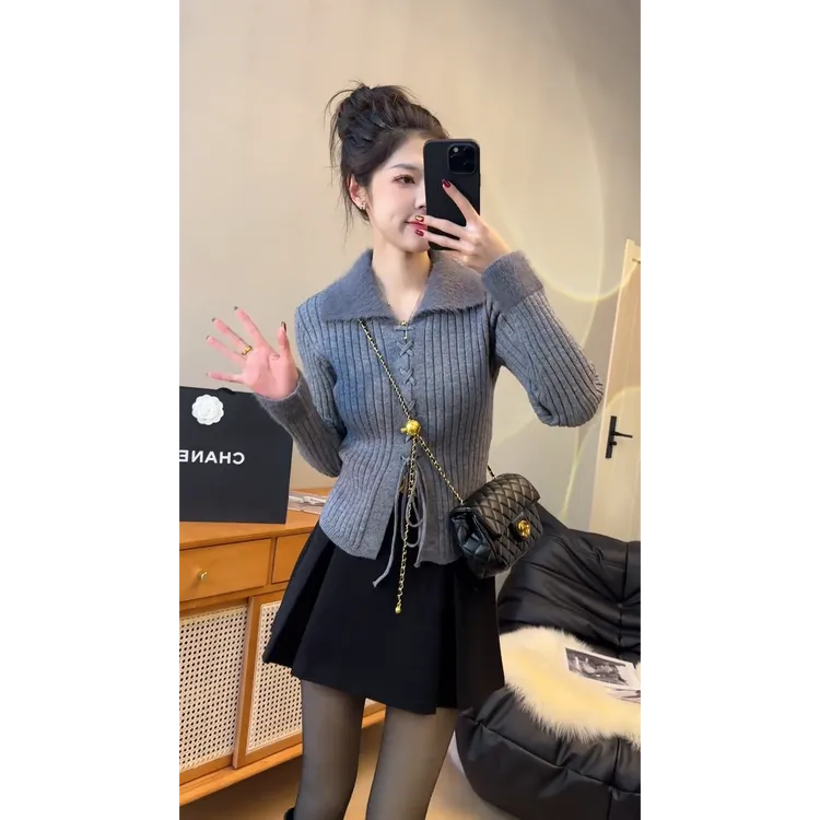 设计感翻领拼接毛毛抽绳系带修身显瘦毛衣+毛呢A字高腰阔腿裤裙女