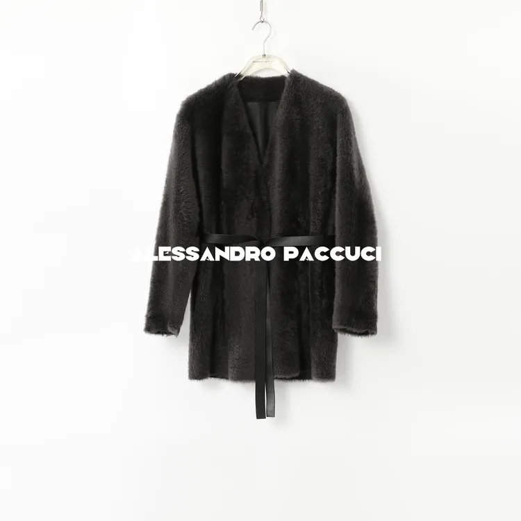 AP洛哥44106CM【黑标系列】进口拉贡腰带可脱卸皮毛一体外套2024冬