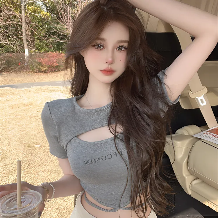 纯欲辣妹性感镂空短款露腰上衣女夏季设计感小众独特别致短袖t恤