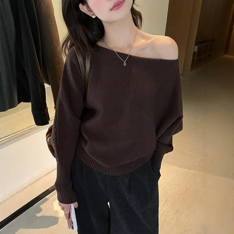 韩系女装一字领露肩软糯毛衣2025秋季新款设计感纯色套头针织衫女