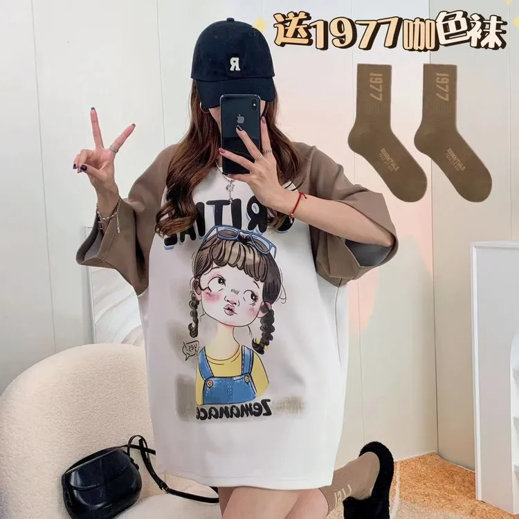 暴击辫子女孩插肩拼色圆领短袖印花春夏季inst恤下衣失踪幂式穿搭