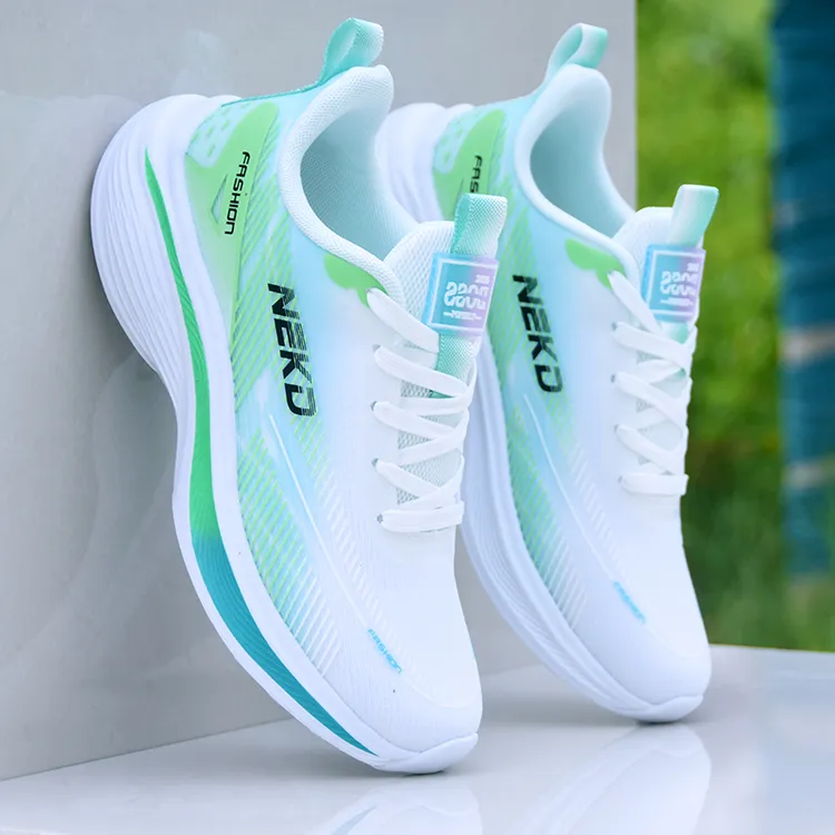 男鞋夏季冰丝网面透气轻便男士运动鞋防滑减震跑步鞋学生旅游鞋