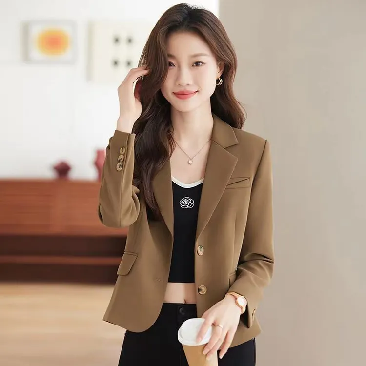 小个子气质短款小西服上衣拼接设计感时尚潮流短款西装外套