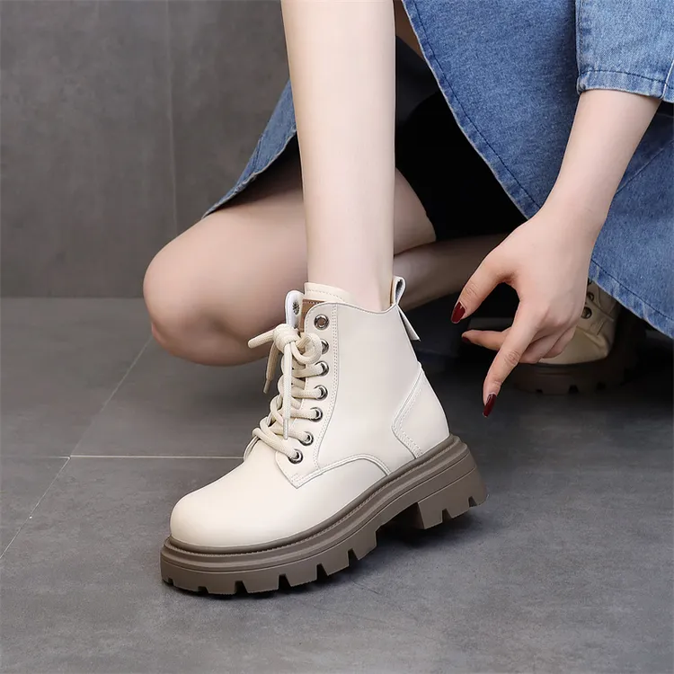 断码清仓马丁靴女2023年秋冬季新款英伦风女靴厚底小个子机车短靴