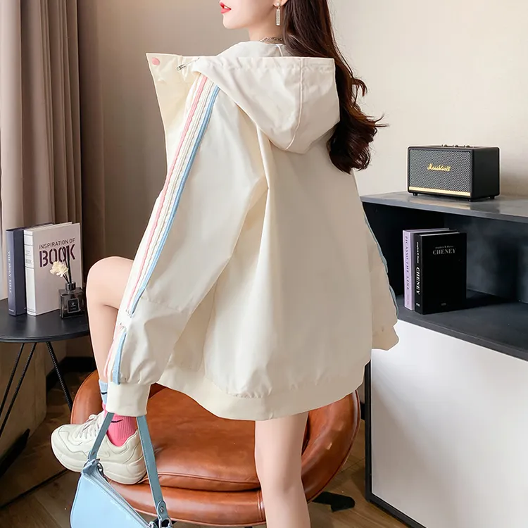 2025春秋新款连帽工装外套女冲锋衣宽松休闲设计感小个子外穿风衣