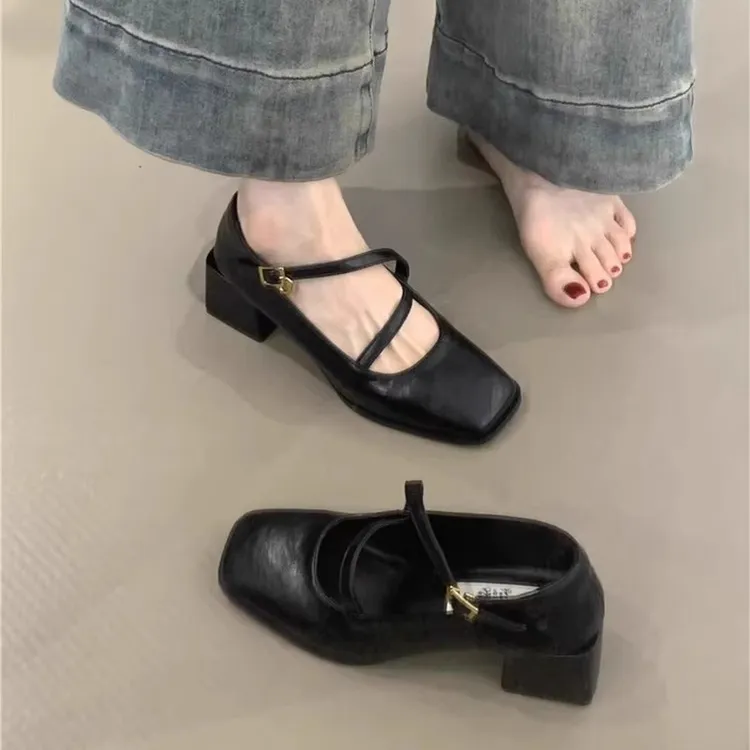 复古方头玛丽珍鞋女粗跟浅口小皮鞋2024早秋法式一字带高跟单鞋
