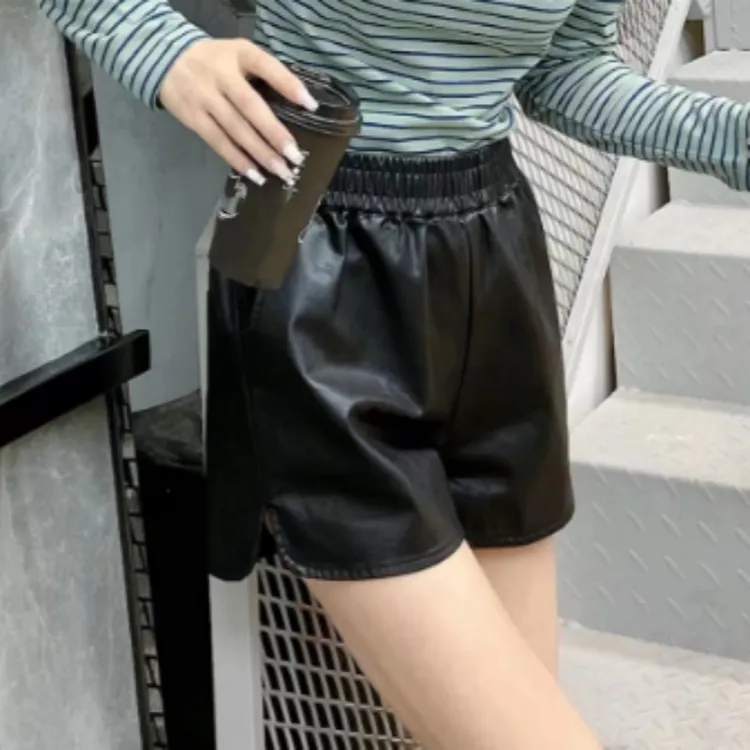 初秋新款复古PU皮设计感秋冬短裤裙高级感百搭潮牌爆款短裤女装
