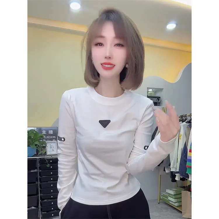 韩版2025秋季新款时尚洋气字母圆领打底衫女欧货显瘦百搭长袖上衣