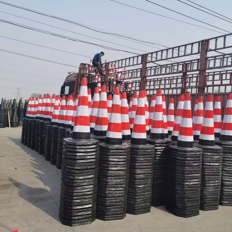 橡胶路锥反光锥圆锥广告方锥70cm警示锥90cm高反光锥标交通隔离墩