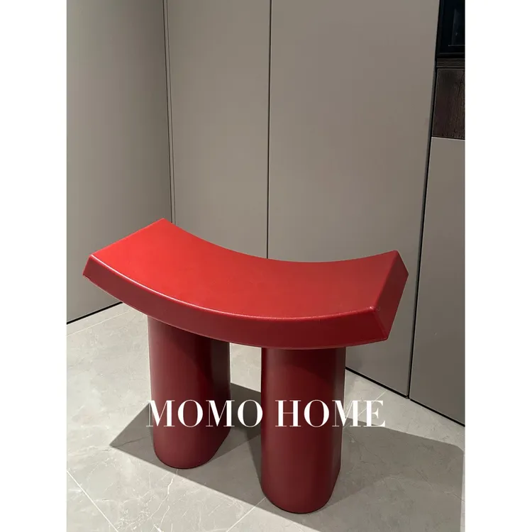 MOMO 小飞象凳客厅卧室踏脚凳家用板凳门口换鞋凳简约小凳子曲面