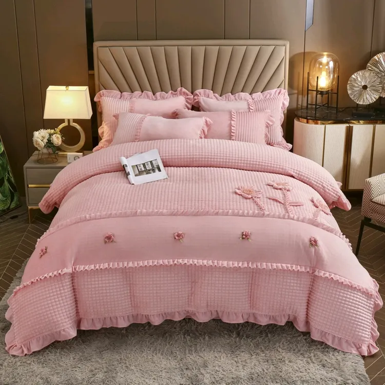防滑加厚夹棉宝宝绒牛奶绒被套床裙床上用品盘花工艺四件套-7