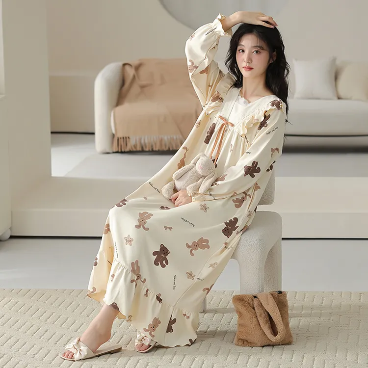 芬腾可安2025春秋新款长袖孕妇大码睡裙女秋冬可爱卡通纯棉连衣裙