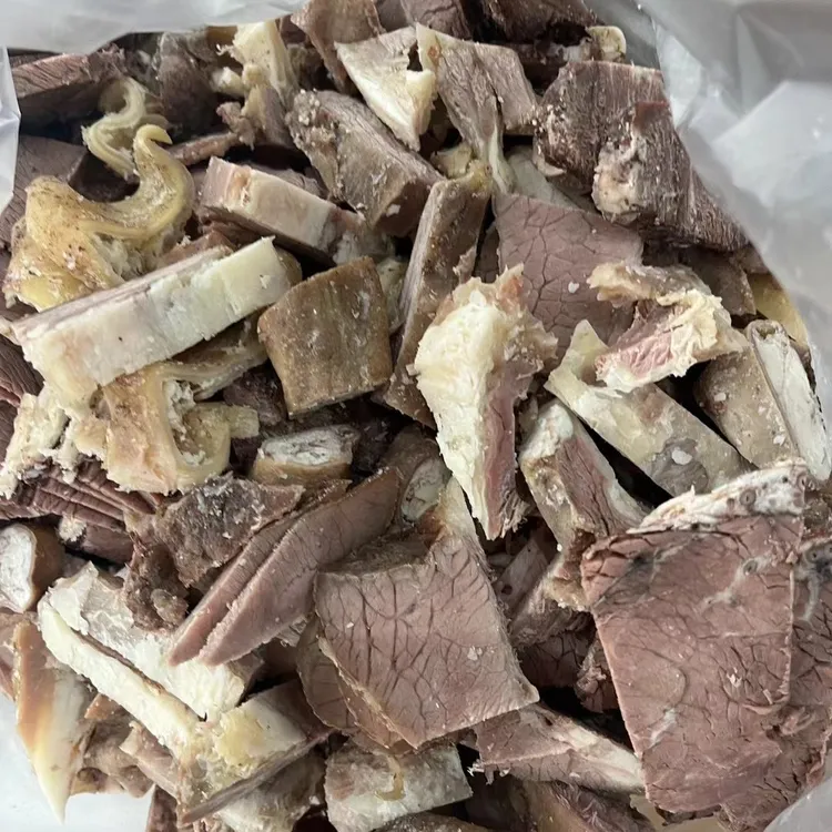 云南丙麻乡高山散养土黄牛肉牛肉汤中通包邮（七分牛肉三分牛杂）