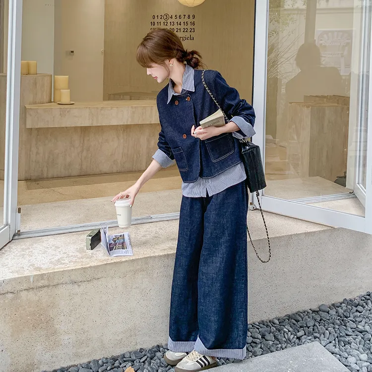 蓝色设计感盐系牛仔套装女2025秋季新款条纹拼接外套阔腿裤两件套