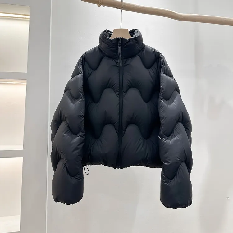 江南同款泡芙时尚女款冬季2024新款立领面包服百搭加厚短款外套