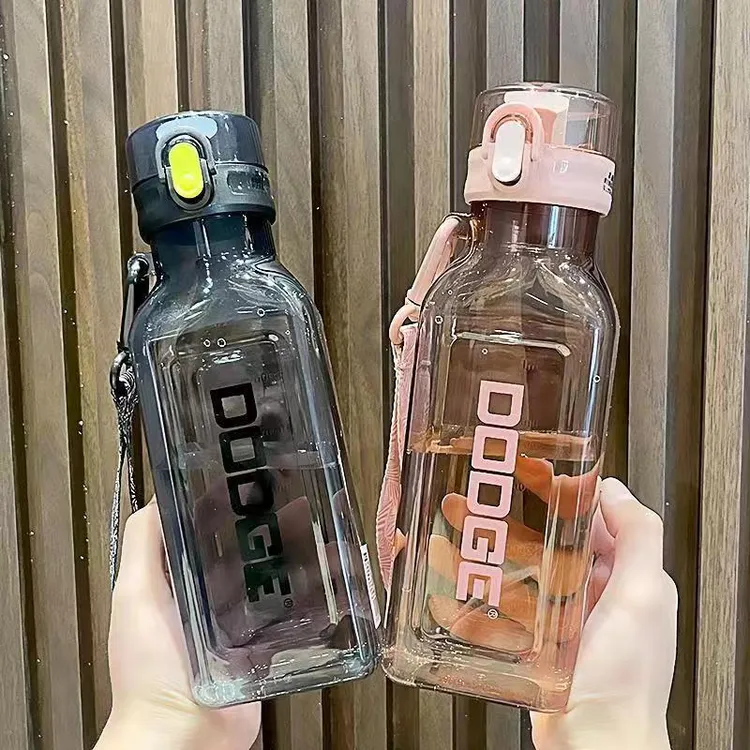 道奇方尊休闲潮流塑料杯户外运动水壶学生提绳便携大容量简约水杯