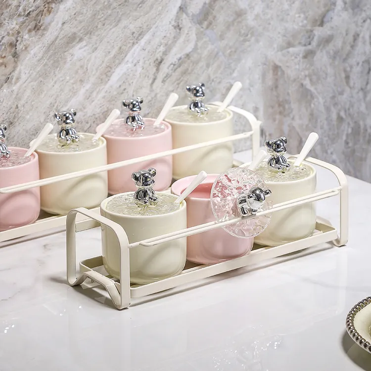 奶油风陶瓷调味罐调料盒套装家用厨房调料瓶罐味精辣椒盐罐收纳架