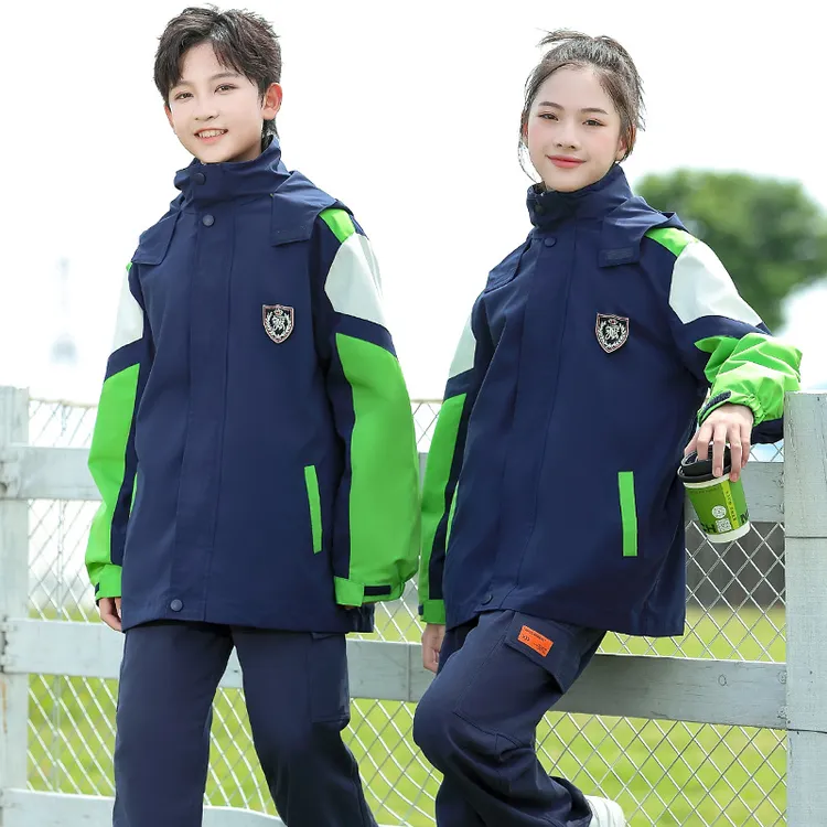 果果同学运动防水大童加厚幼儿园园服加绒中小学生保暖可拆冲锋衣