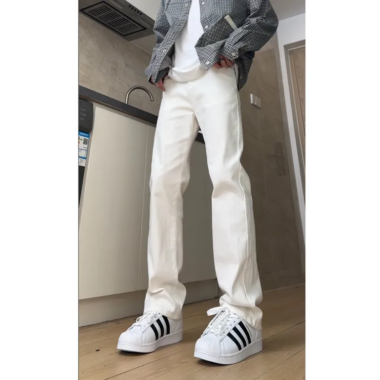 新款早秋季休闲美式高街窄版白色牛仔裤男生直筒修身潮牌裤子男